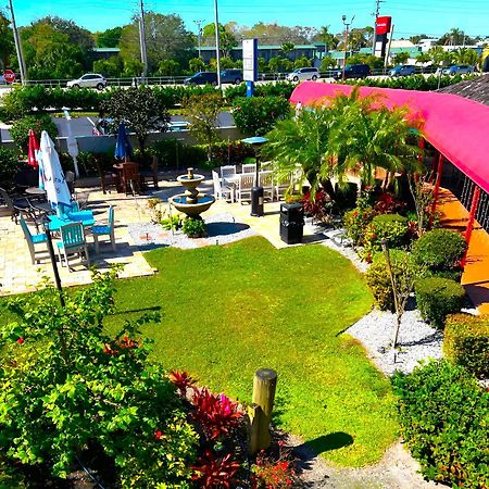 Lantern Inn&Suites - Sarasota South Bradenton Bagian luar foto