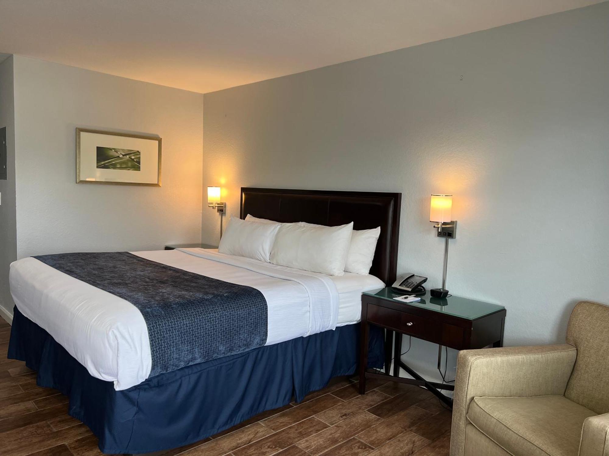 Lantern Inn&Suites - Sarasota South Bradenton Bagian luar foto